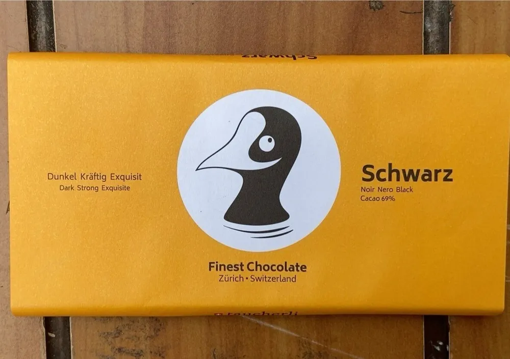 Schwarz