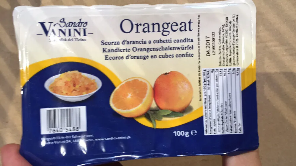 Encore d'orange en cube confite