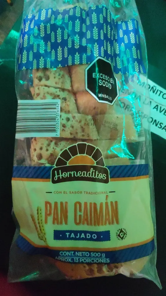 Pan Caimán Tajado