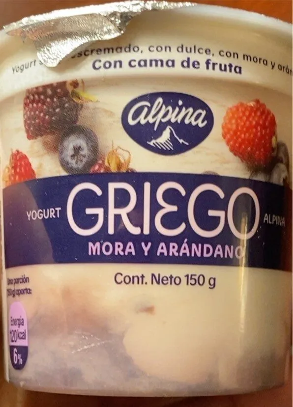 Yogur griego mora y arándano