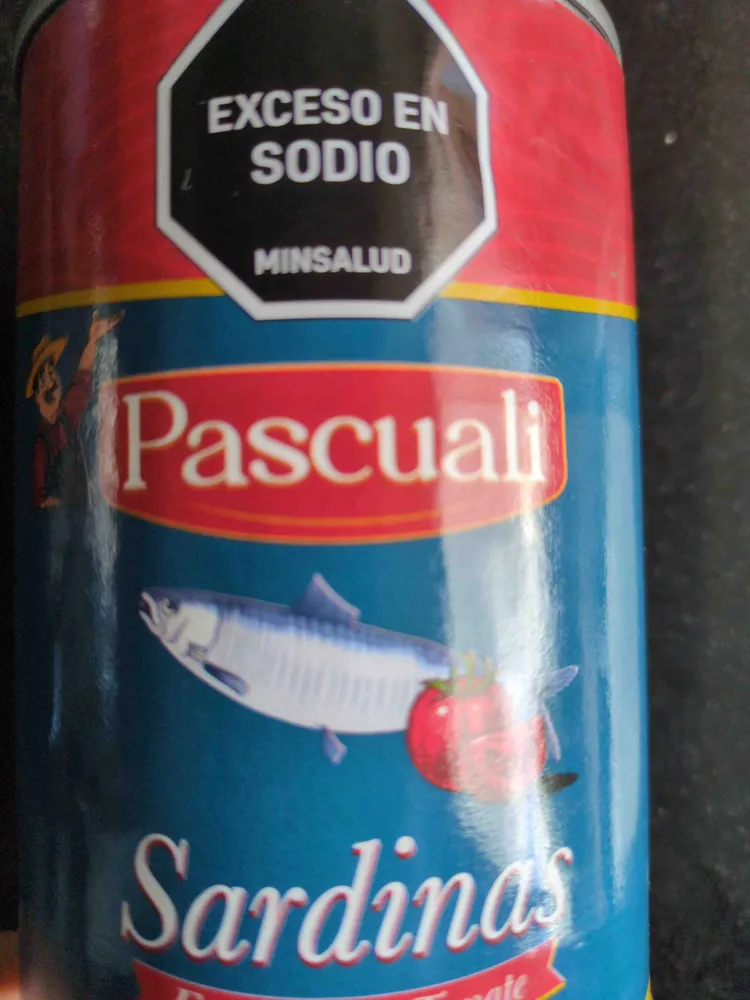 Sardinas en salsa de tomatr