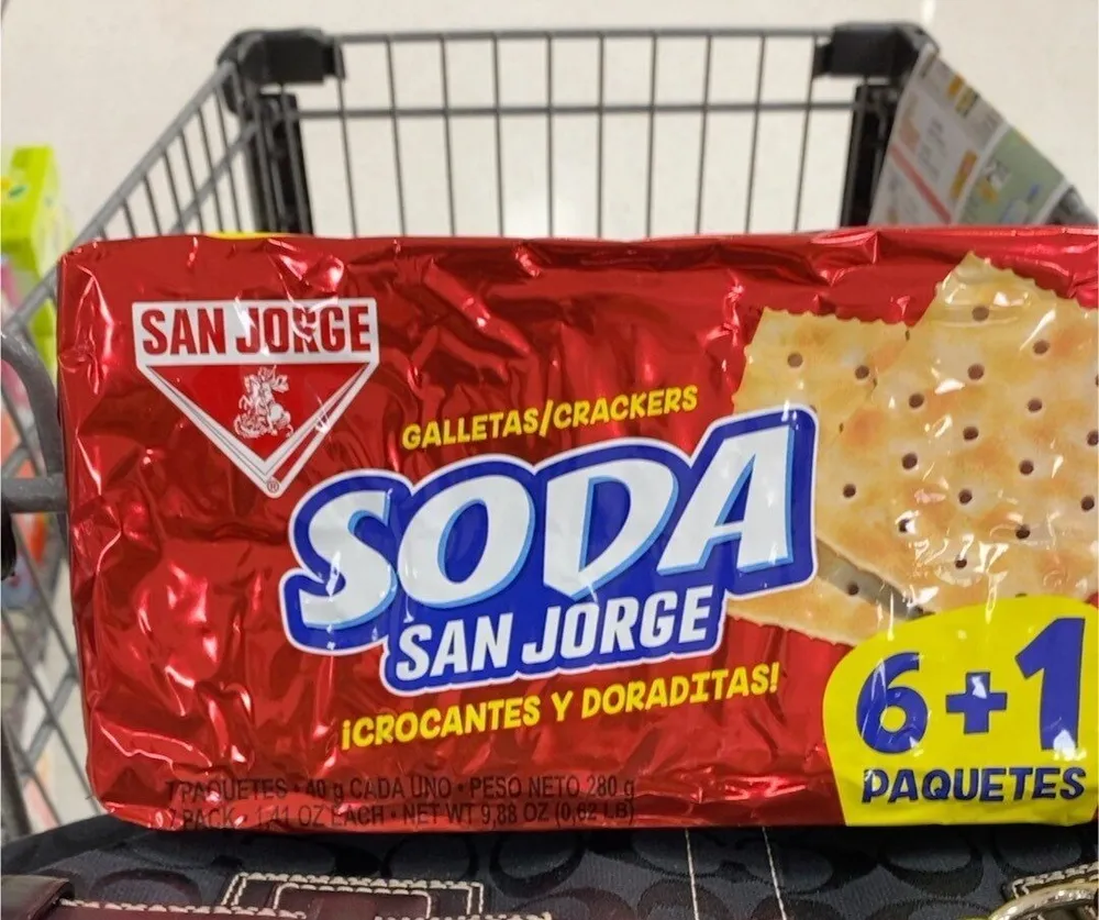 Soda crackers