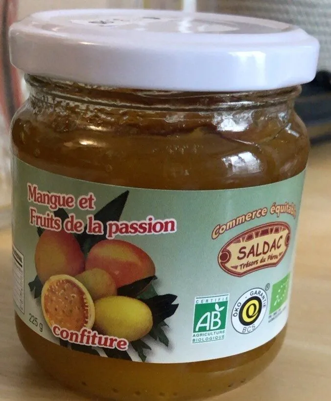 Confiture mangue et fruits de la passion