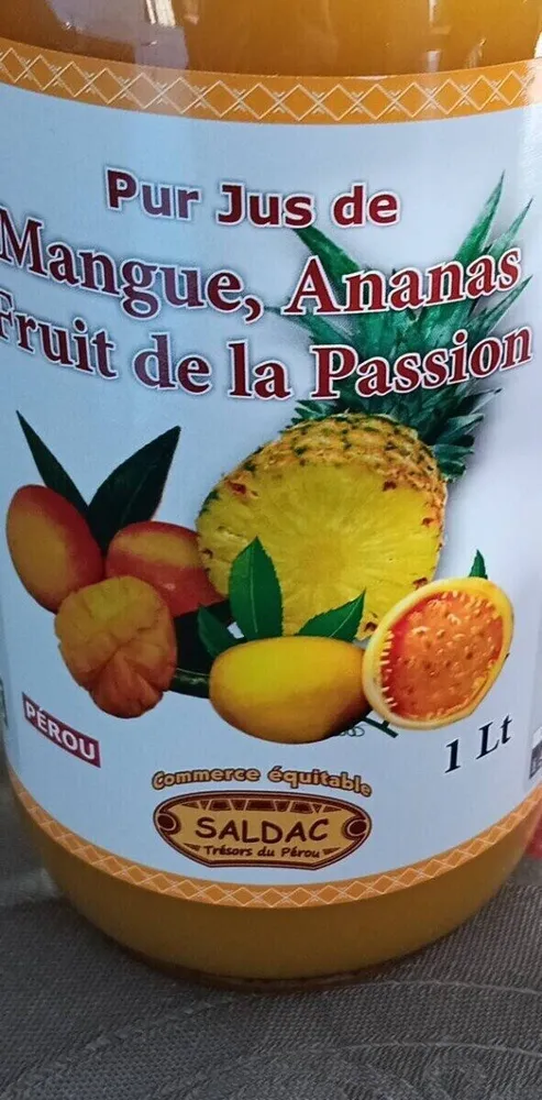 Jus mangue ananas fruit de la passion