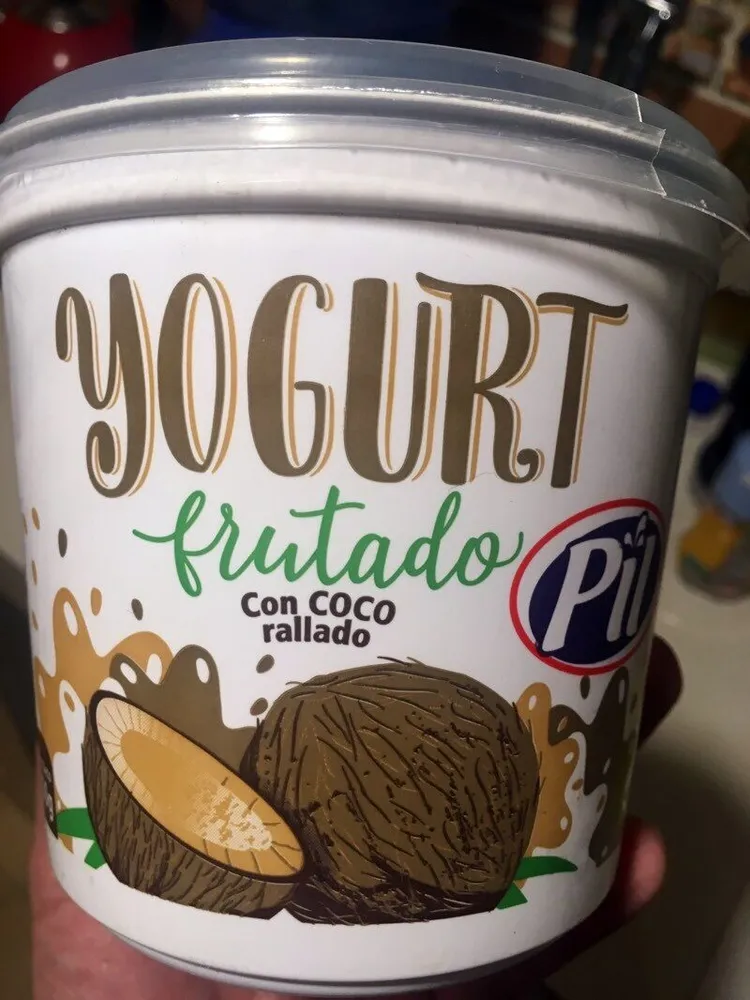 Yogurt Frutado con Coco rallado