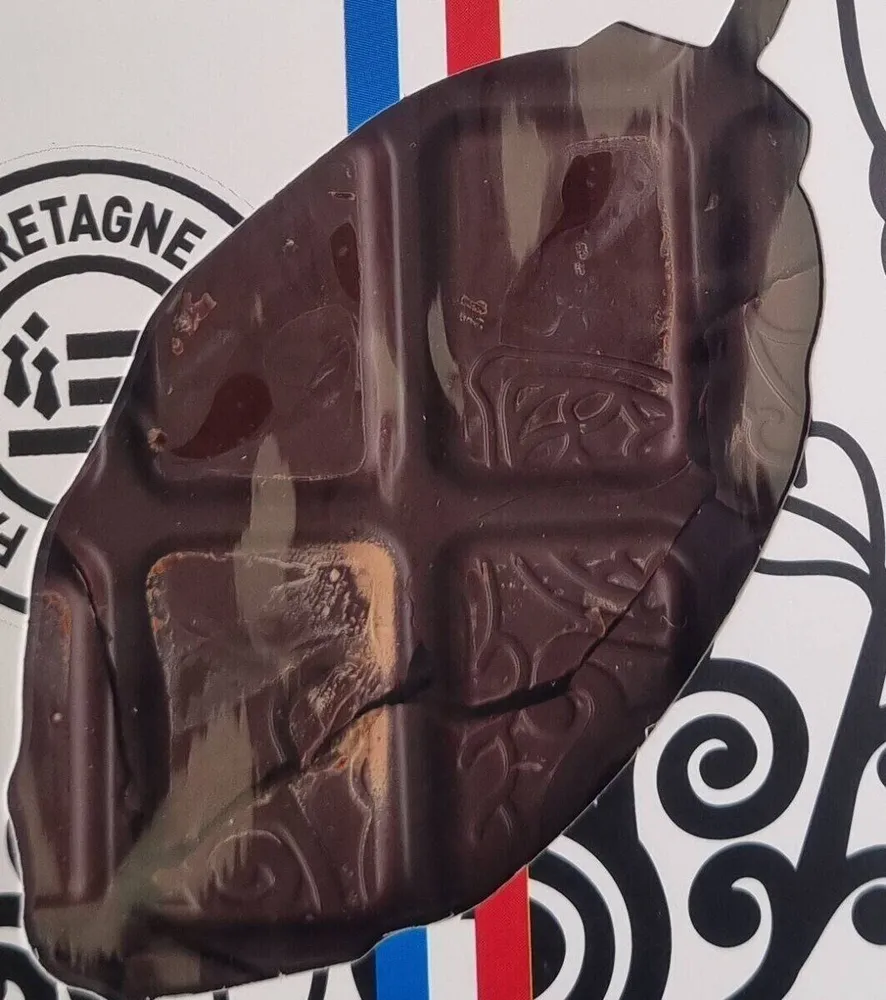 Éclats de caramel  breton chocolat noir