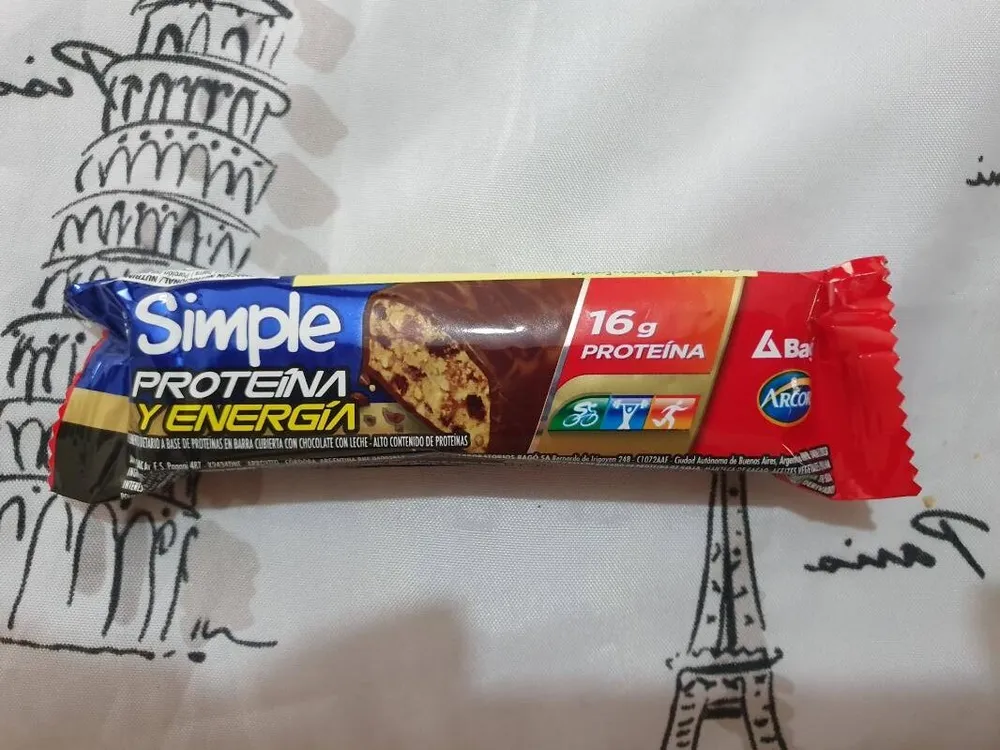 Simple Proteína