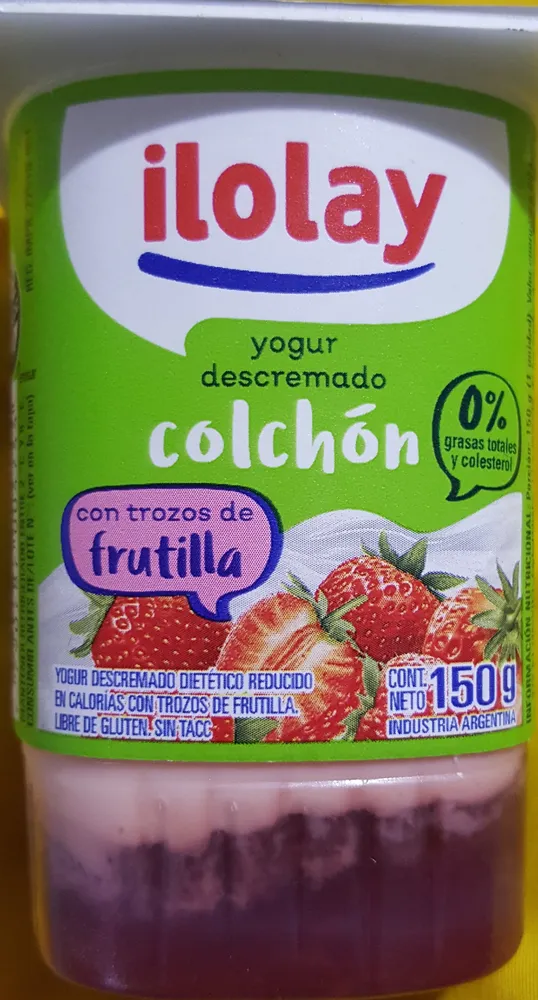 yogur descremado colchón con trozos de frutilla