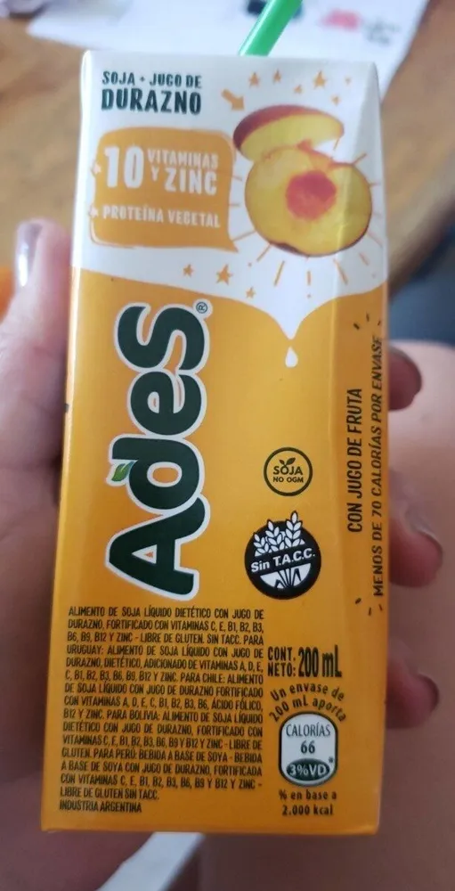 Ades jugo de durazno