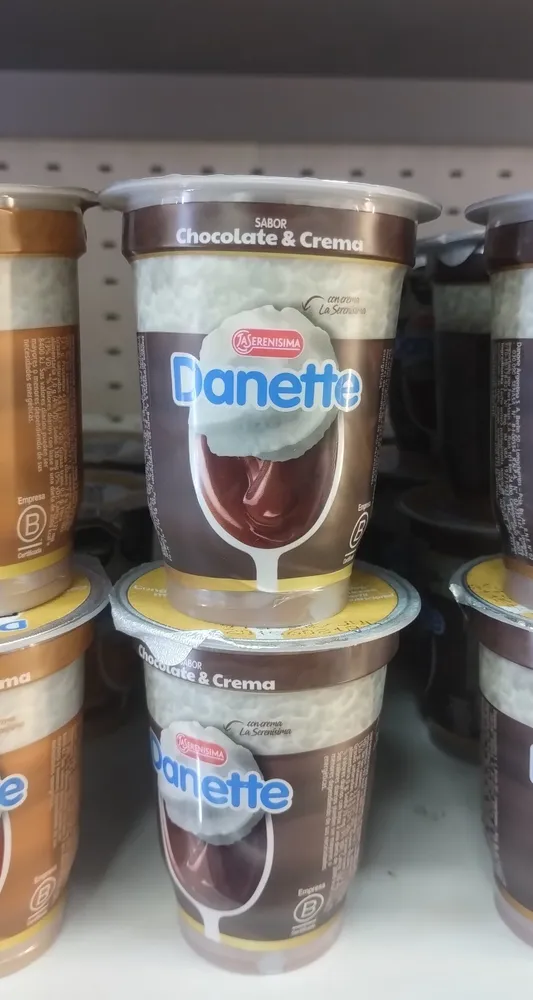 Postre de Chocolate y Crema