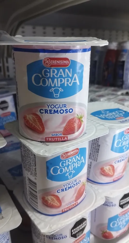 Yogur Sabor a Frutilla Gran Compra