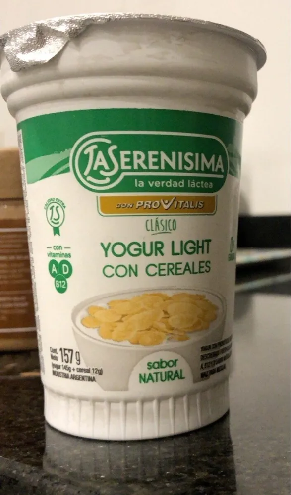 Yogur light con cereales sabor natural