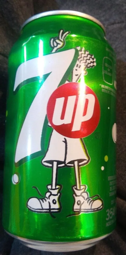 7up Lata