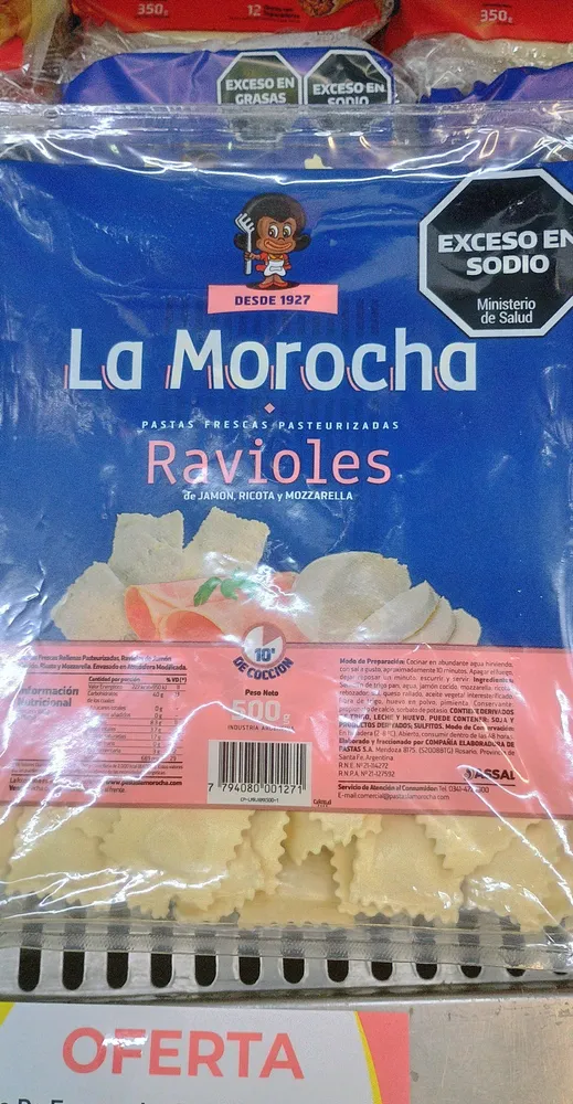 Ravioles de jamón, rico también y mozzarella