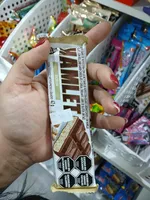 Chocolate bicolor