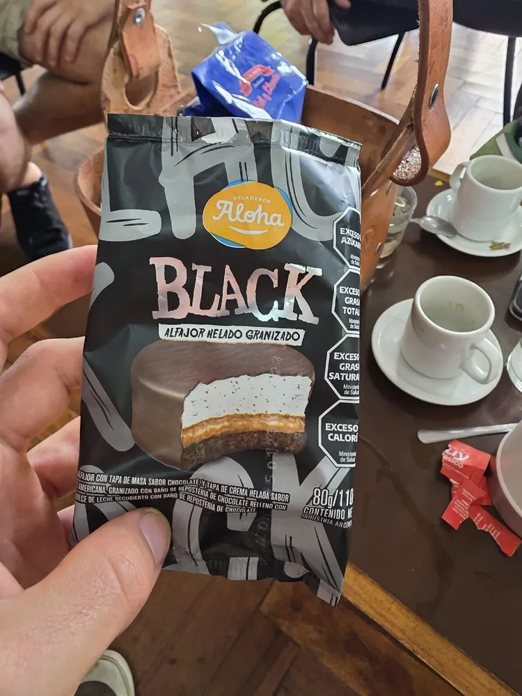 Black Alfajor Helado Granizado