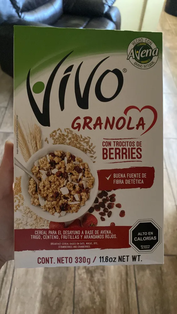 VIVO GRANOLA CON TROCITOS DE BERRIES
