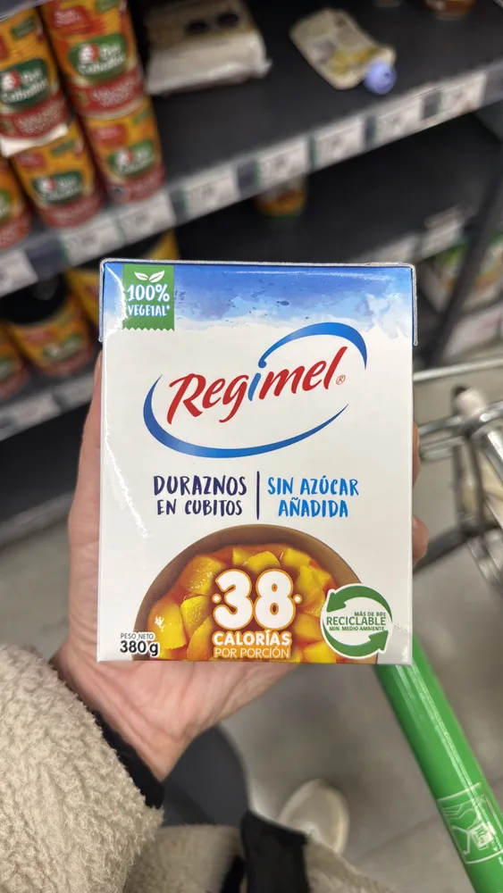Duraznos en cubitos