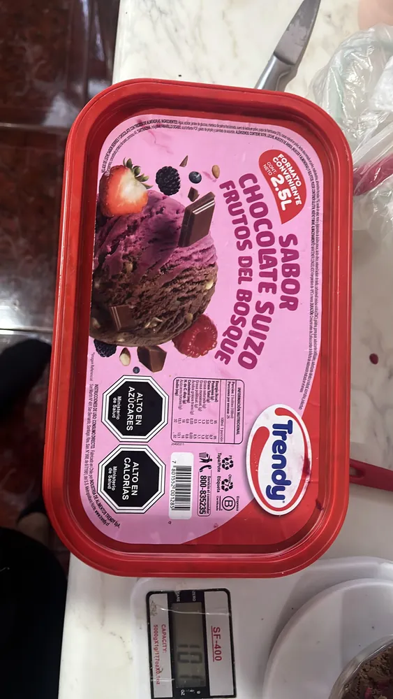 Sabor Chocolate Suizo Frutos del Bosque