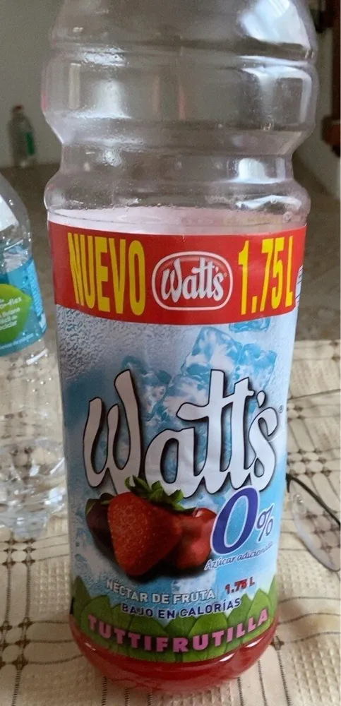 Jugo tuttifrutilla