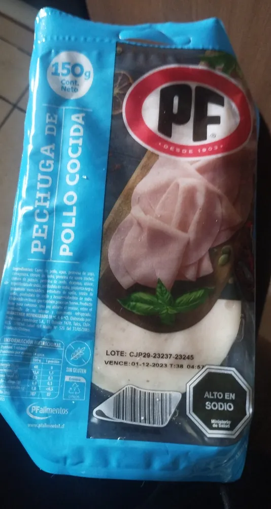 Pechuga de pollo cocida