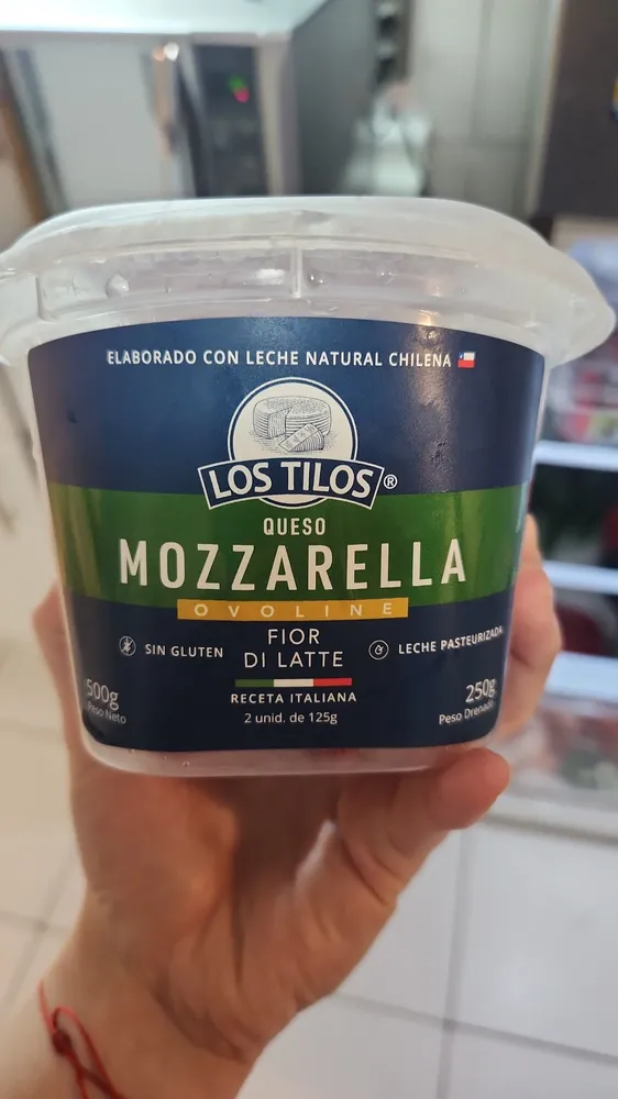 MOZZARELLA