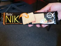 Wafer con crema sabor chocolate y naranja