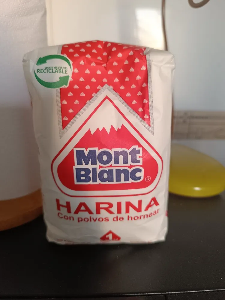Harina Con Polvos De Hornear