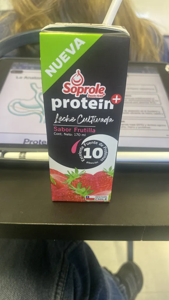 Soprole Protein+ Leche Cultivada Sabor Frutilla