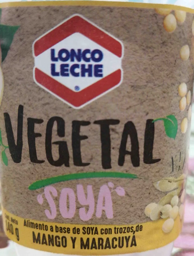 Alimento a base de soya con trozos de mango y maracuya