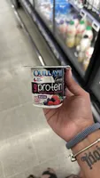 QUILLAYES Griego 9g protein YOGURT CON TROZOS DE BERRIES