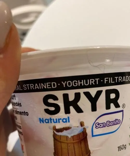 SKYR Natural