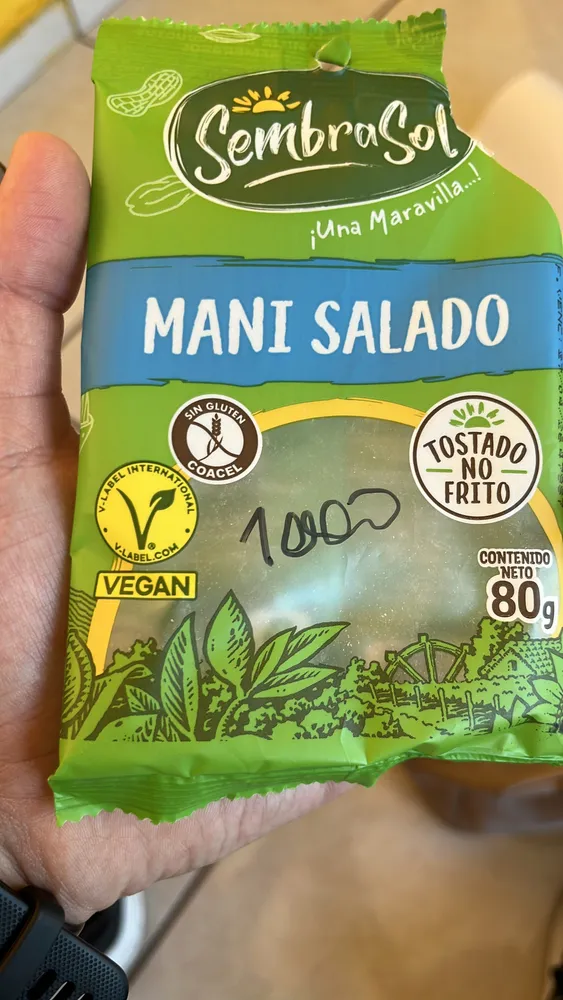MANI SALADO