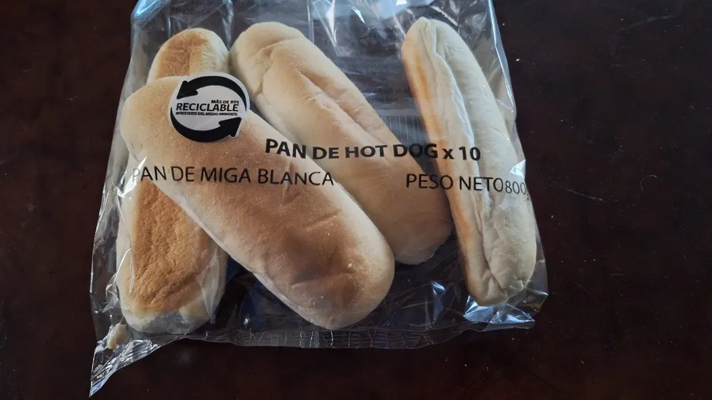 Pan De Hot Dog