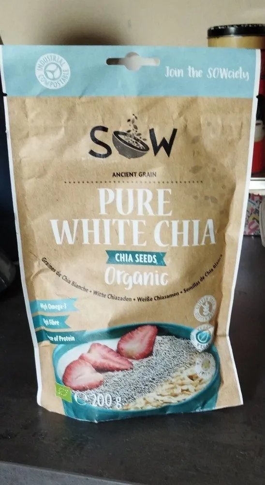 Pur white chia