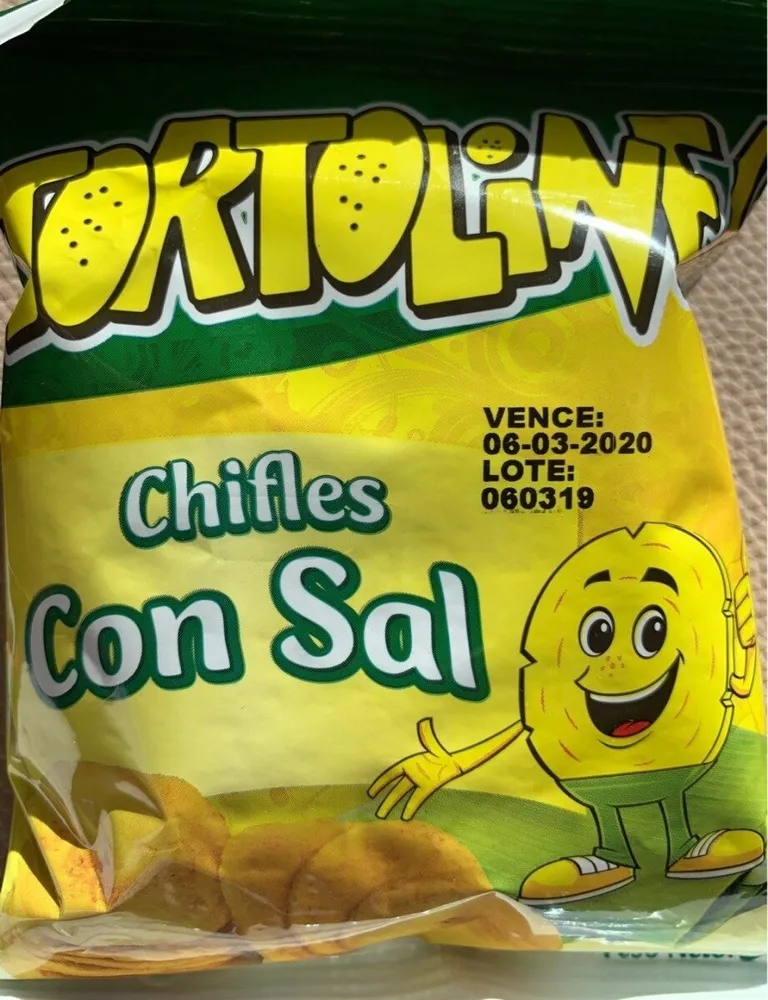 Tortolines. chifles con sal