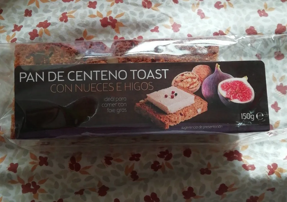 Pan de centeno toast con nueces e higos