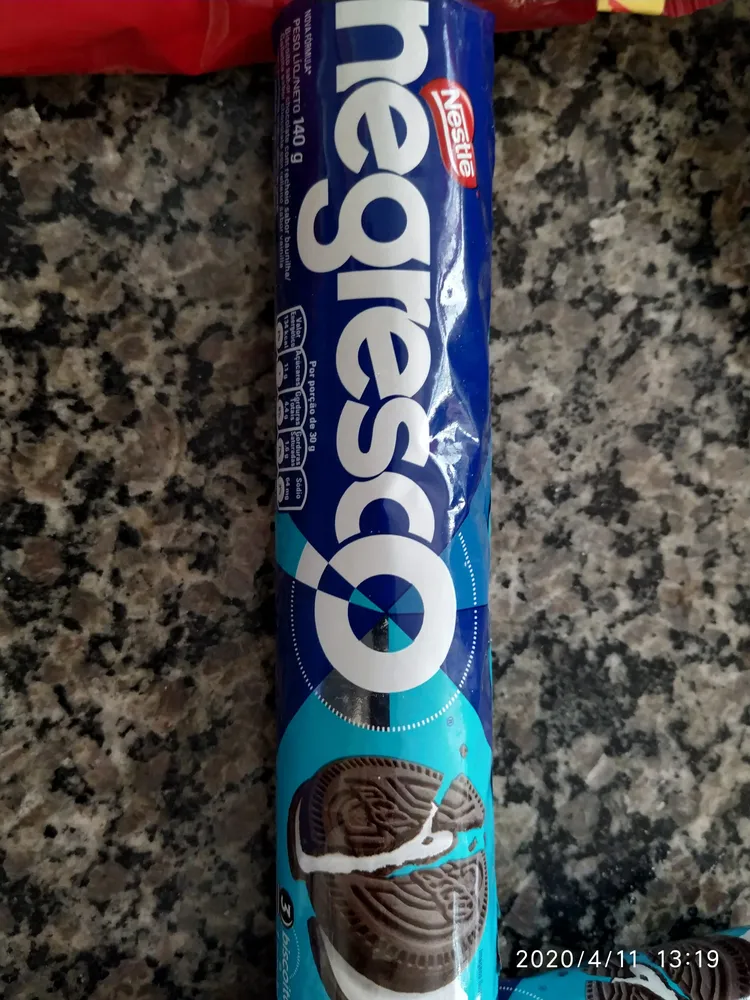 Biscoito Chocolate Recheio Baunilha Negresco Pacote 140g