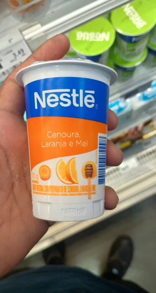 iogurte desnatado com cenoura laranja e mel
