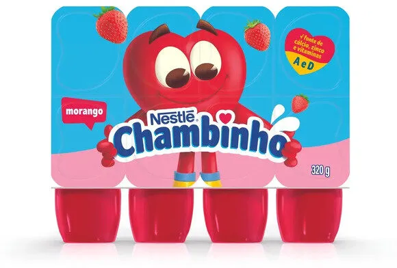 Queijo Petit Suisse Morango Chambinho Bandeja 320g 8 Unidades