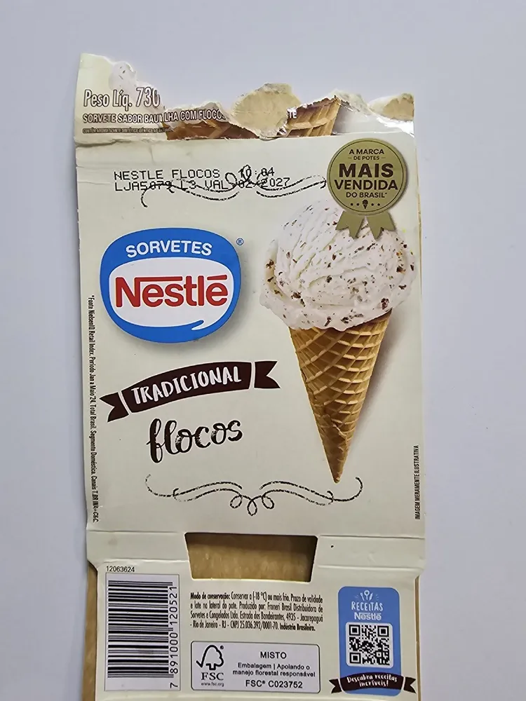 Sorvete Flocos Tradicional Nestlé Pote 1,5l