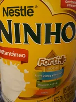 Leite em pó integral instantâneo