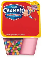 Iogurte Parcialmente Desnatado Morango Com Cereais Coloridos Chamyto Bandeja 130g