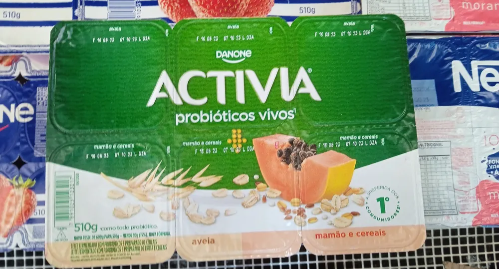 Leite Fermentado Integral Aveia Mamão E Cereais Activia Bandeja 510g 6 Unidades