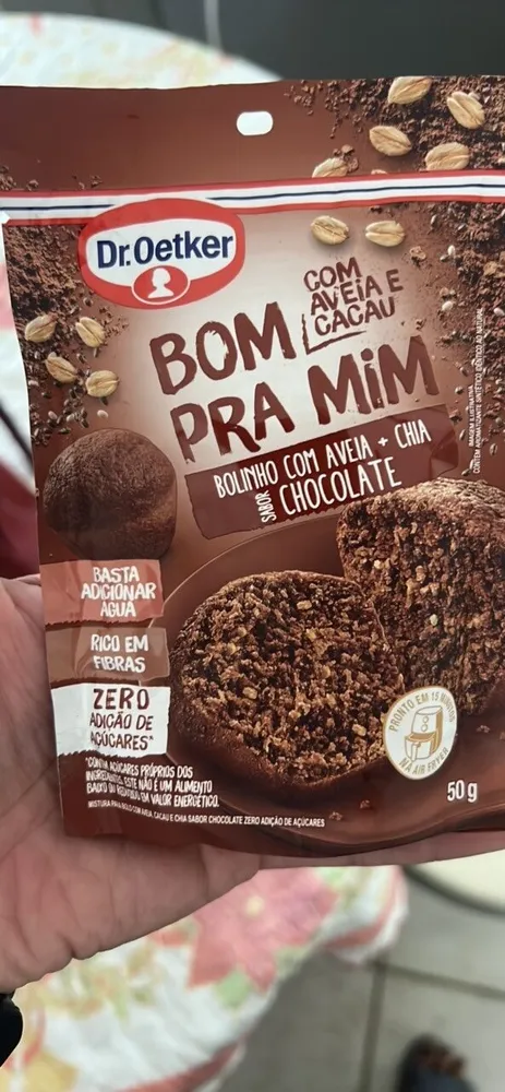 Bolinho com aveia + chia sabor chocolate