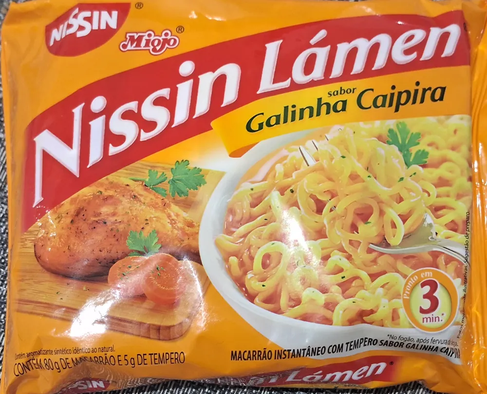 Nissin Lámen Galinha Caipira