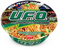 Macarrão Instantâneo Yakissoba Legumes Com Molho Oriental Nissin U.f.o. Bandeja 95g