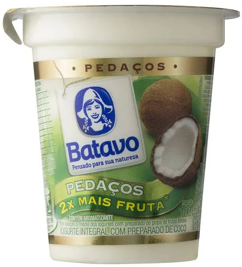 Iogurte Integral Coco Batavo Pedaços Copo 100g