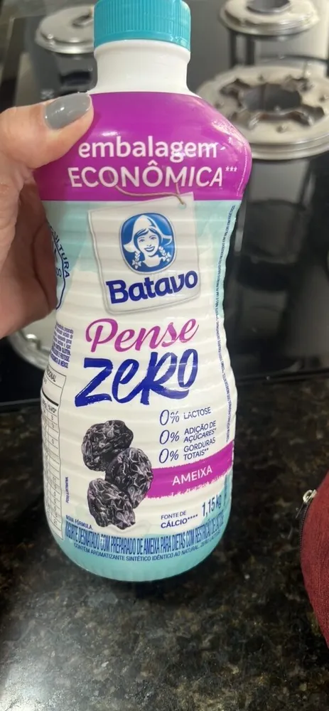 Leite desnatado com preparado de ameixa para dietas com restrição de lactose