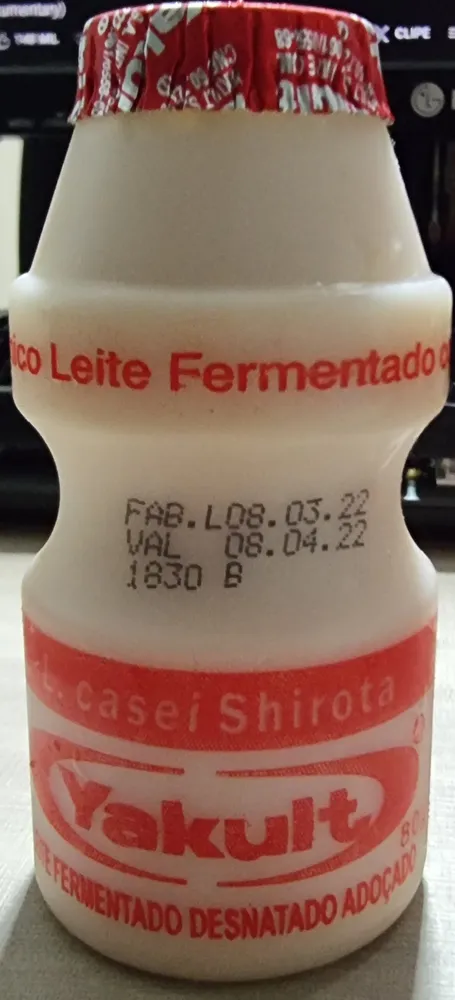 Yakult Leite Fermentado Desnatado Adoçado L. casei Shirota